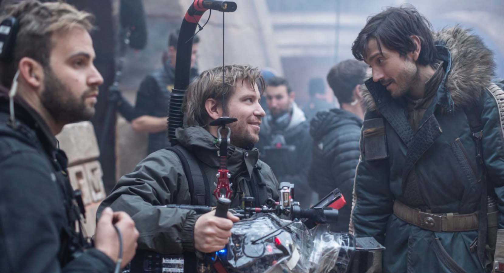 Gareth Edwards sul set di Rogue One. Fonte slashfilm.com