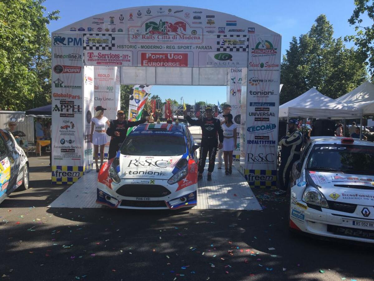 38° Rally Città di Modena:  vertigini da podio per Rossi e GB Motor Racing - 
