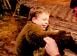 Warwick Davis indossa il costume di Wicket l'Ewok