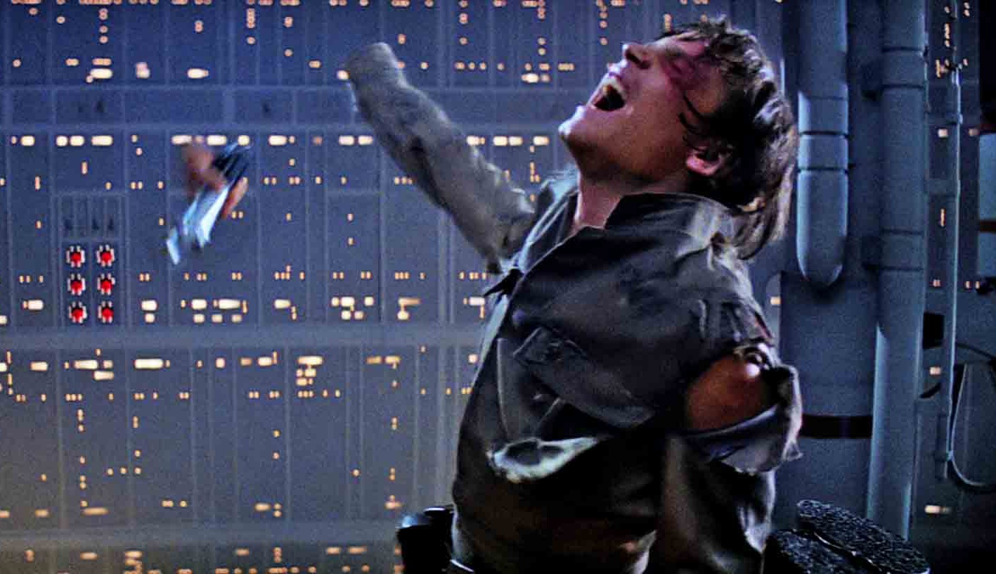 Darth Vader mozza la mano a Luke in Episodio V.Da: inverse