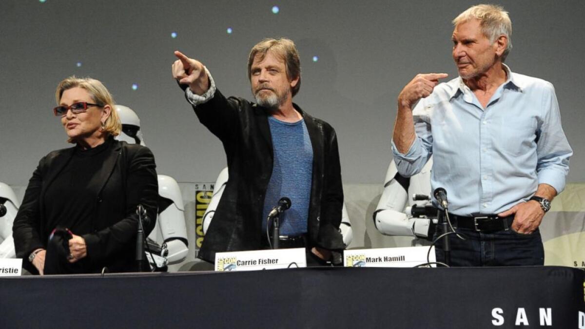 The Last Jedi: assente il panel al San Diego Comic-Con? - Carrie Fisher, Mark Hamill e Harrison Ford al San Diego Comic-Con del 2015.
Da: ABC news
