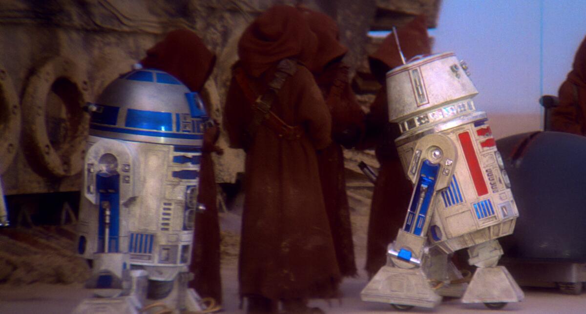R5-D4, il "droide rosso" che salvò la Galassia - R5-D4 ed R2-D2 in Star Wars Episodio IV.
Da: javapedia