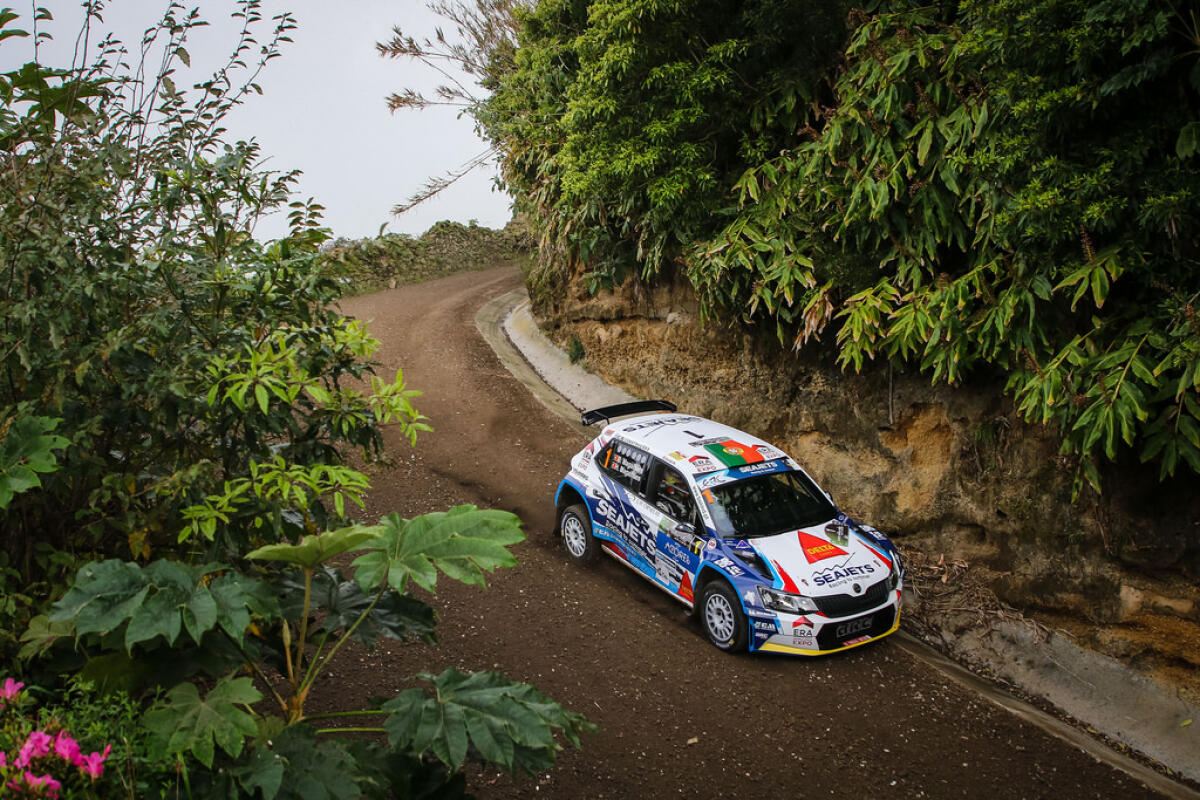 ERC, Azzorre - Giorno 2: Magalhaes scatenato, Lukyanuk ancora davanti a Moura - 