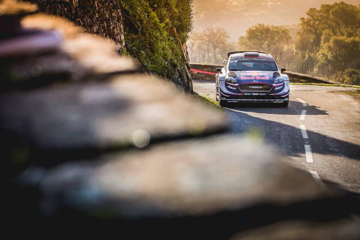 WRC: Sebastien Ogier controlla il Tour De Corse - 