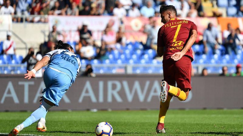Il colpo di tacco di Lorenzo Pellegrini che vale l'1-0 in Lazio-Roma, Serie A 2018-2019, Getty Images