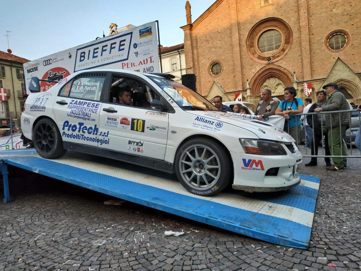 VM MOTOR TEAM CON DUE VETTURE AL RALLY DI CASTIGLIONE TORINESE - 