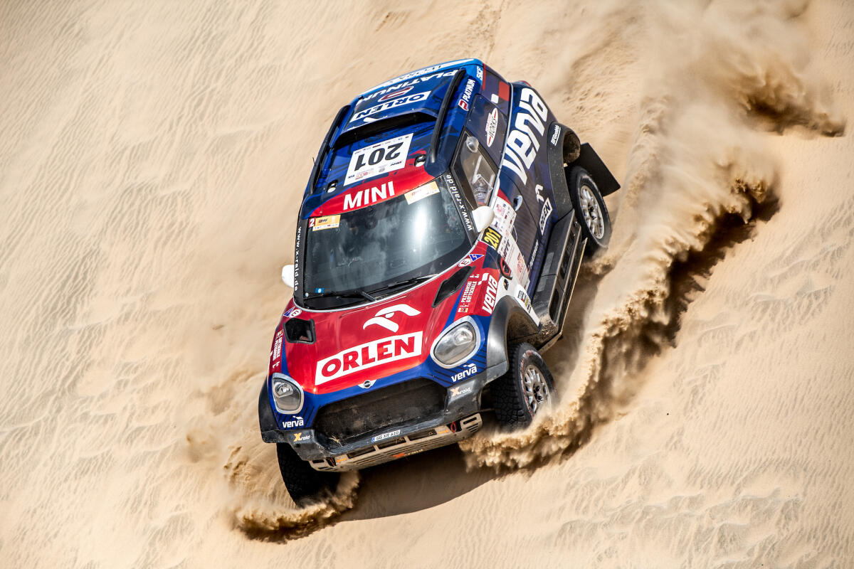 FIA Cross Country - Przygonski squalificato in Qatar - 