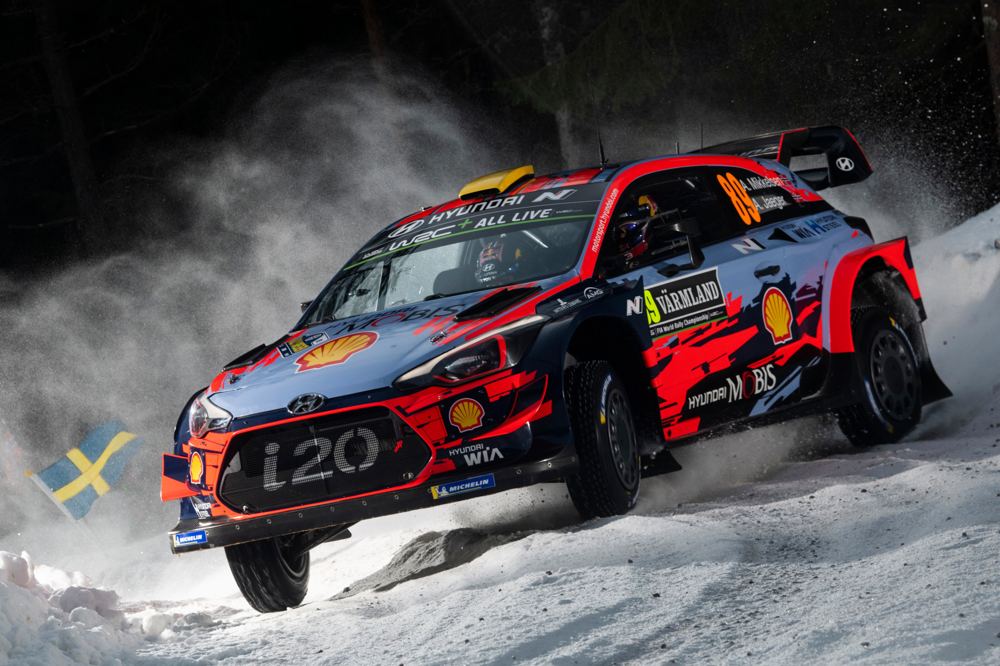 Andreas Mikkelsen, occhio alle spalle! (Jaanus Ree / RedBull Content Pool)