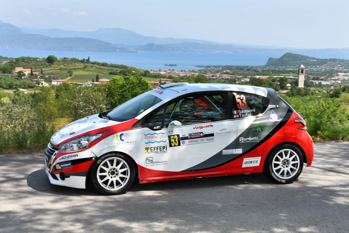 Leonessa Corse con tre Peugeot 208 al Rally 1000 Miglia - 