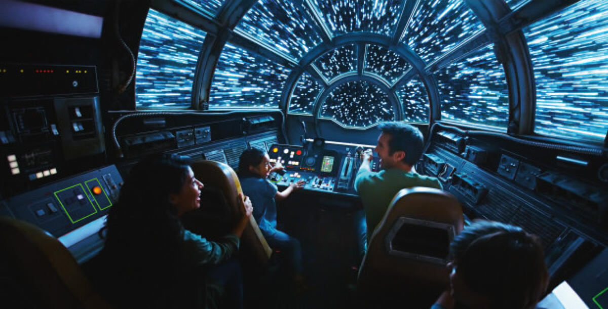 Galaxy's Edge: tutte le novità dei parchi a tema! - Concept dell'esperienza Millennium Falcon: Smugglers Run ride, che aprirà nei parchi a tema.
Da: The Mercury News