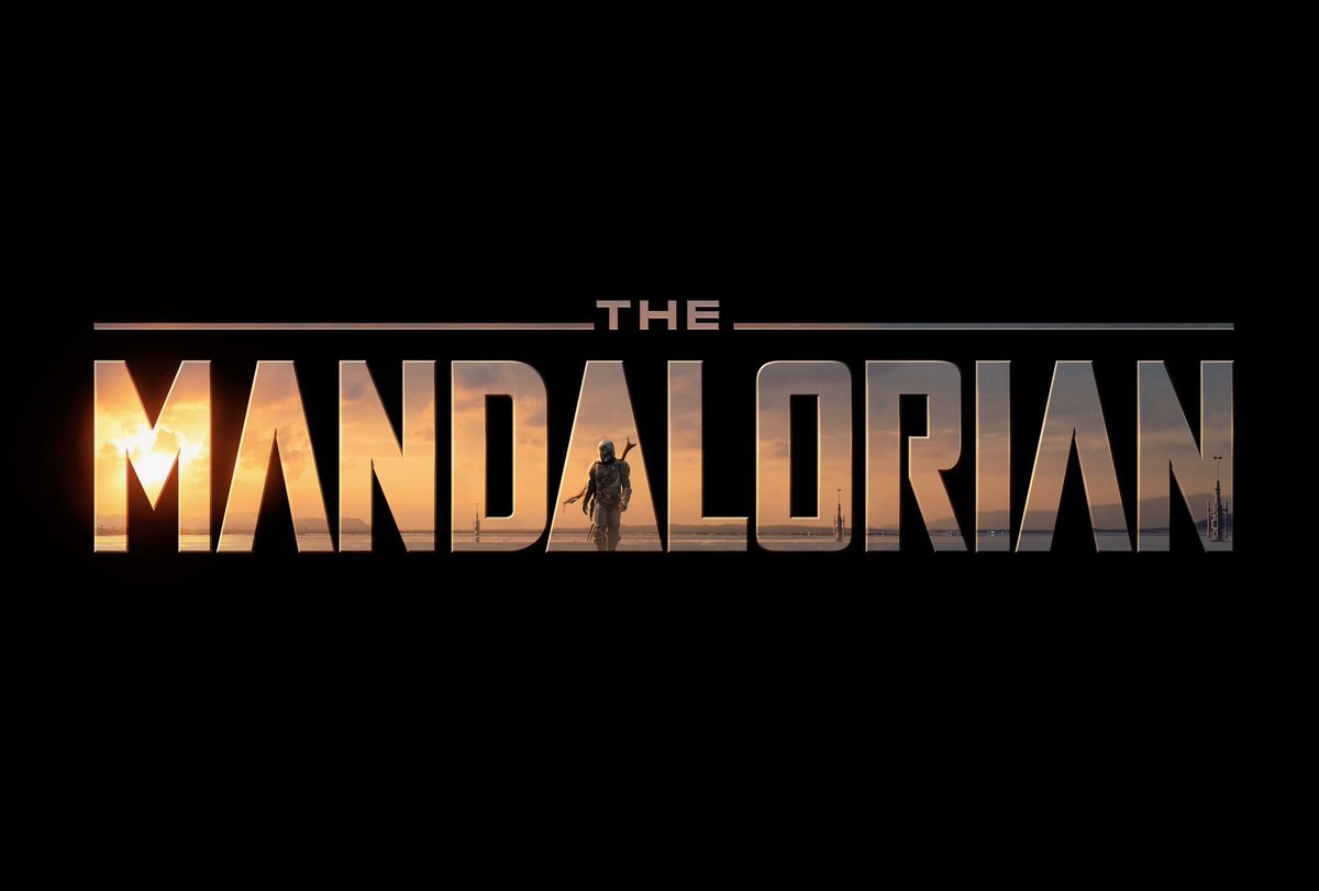 Il logo ufficiale di The Mandalorian, svelato alla Star Wars Celebration. Fonte: Comicsuniverse