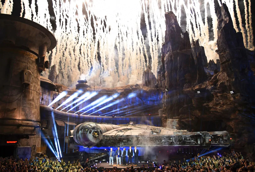 Entriamo all'interno dello Star Wars: Galaxy's Edge!