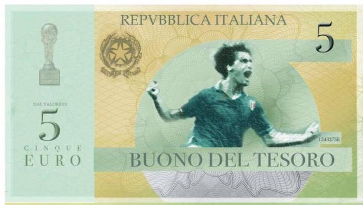 Tardelli celebrato su minibot da 5 euro - Il minibot da 5 euro con Marco Tardelli, crediti: La Gazzetta dello Sport