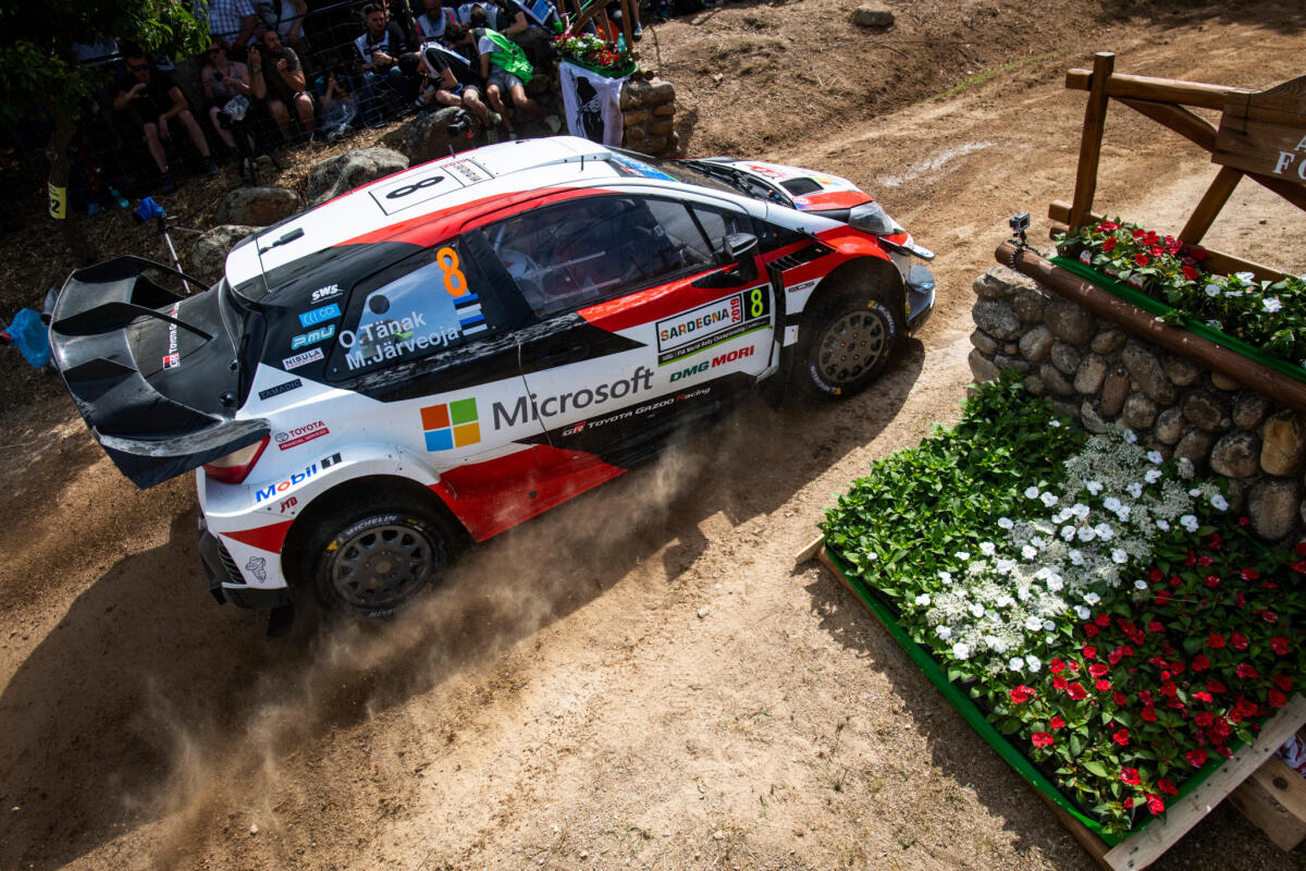 Rally Italia Sardegna: la giornata perfetta di Tanak - 