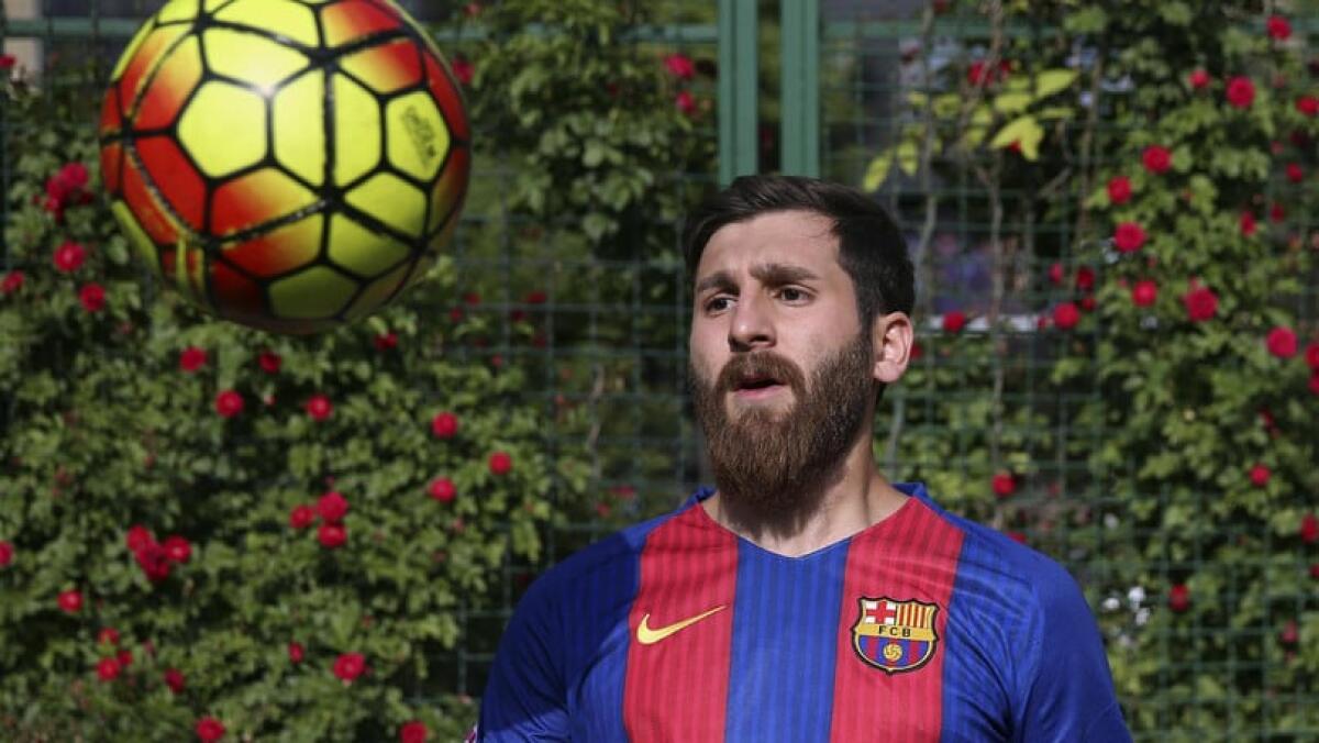 Iraniano si finge Messi e fa sesso con 23 donne, denunciato - 