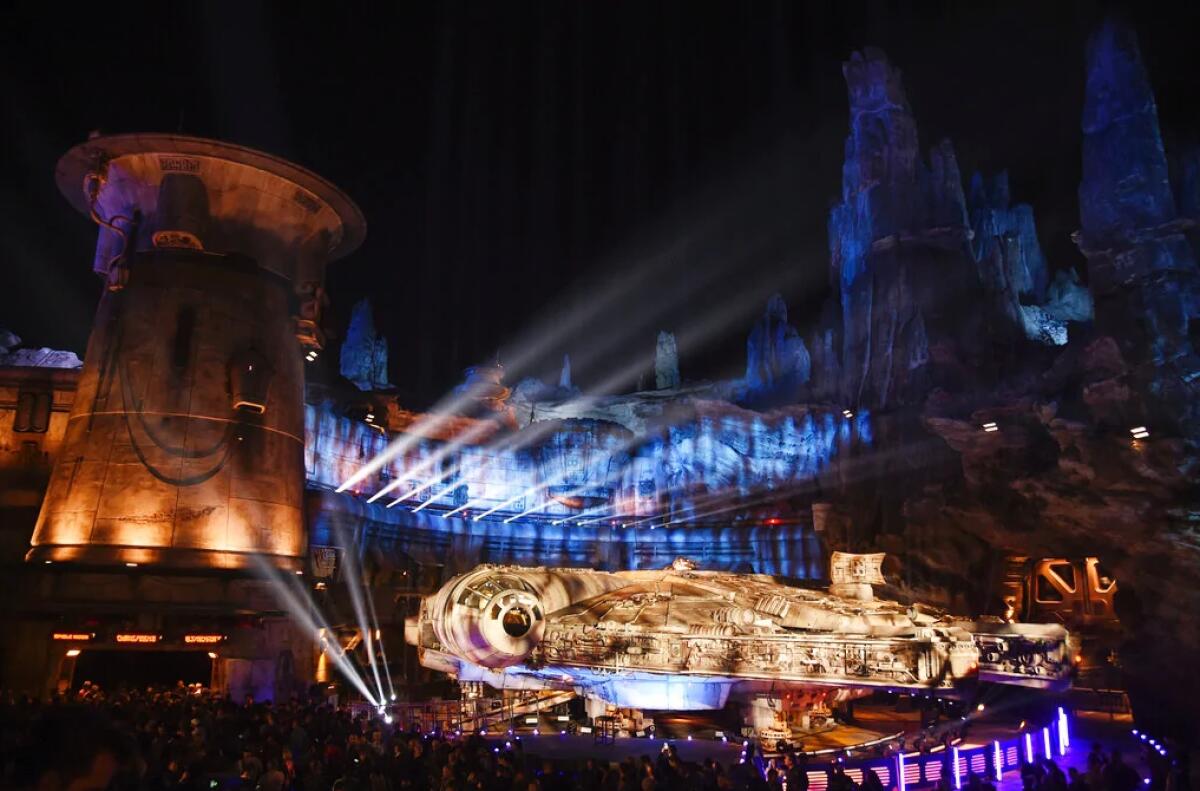 Galaxy's Edge: in arrivo un parco di Star Wars anche in Francia? - L'inaugurazione del parco in California