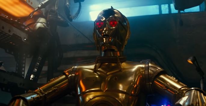 C-3PO con gli occhi rossi nel trailer