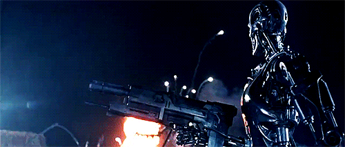 C-3PO un droide con gli occhi rossi, come un terminator.