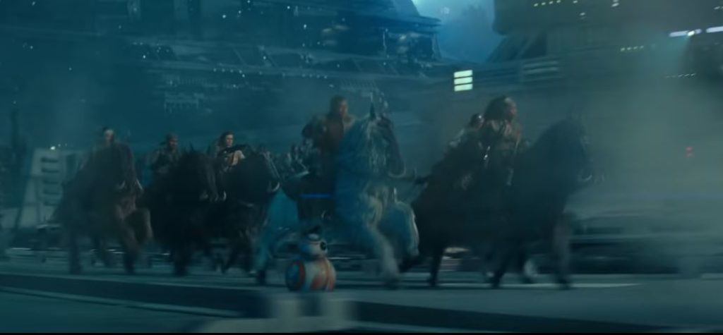 Finn e Jannah guidano un gruppo a cavallo degli Orbak