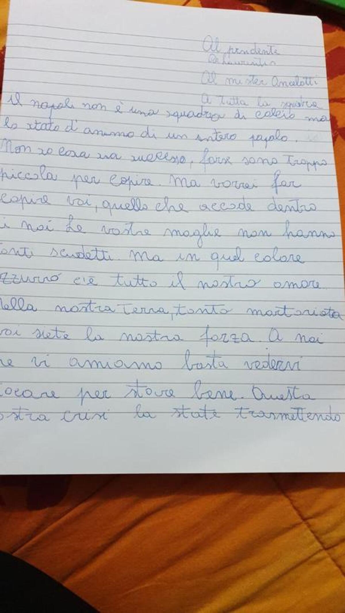 Napoli, la lettera di Aurora: "Vi prego, ritornate a vincere" - Aurora, crediti: ansa.it