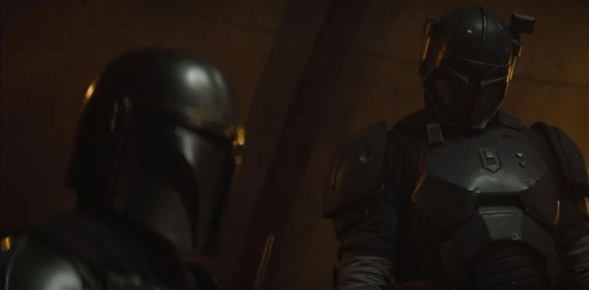 The Mandalorian: 4 errori da non commettere sulla serie - Mando e Paz Vizla nel terzo episodio di The Mandalorian