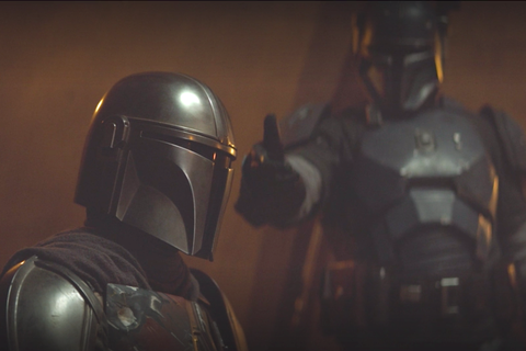 Mando si confronta con gli altri della sua razza nel terzo episodio.