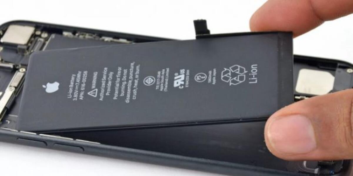 Come sostituire batteria iPhone da soli - 
