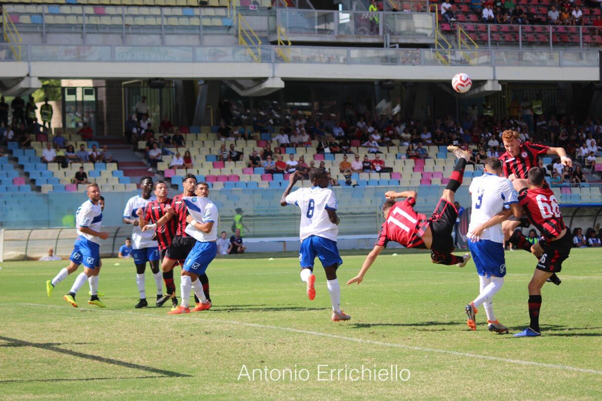 Serie D, i tifosi dell'Agropoli rilevano quote societarie - Foggia-Agropoli, foto di Antonio Errichiello