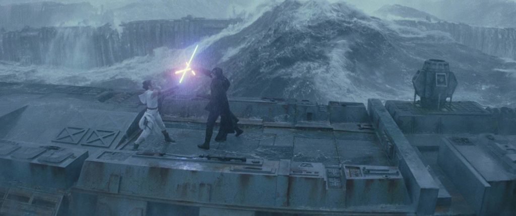 Il duello tra Kylo e Rey. Fonte: Wookieepedia