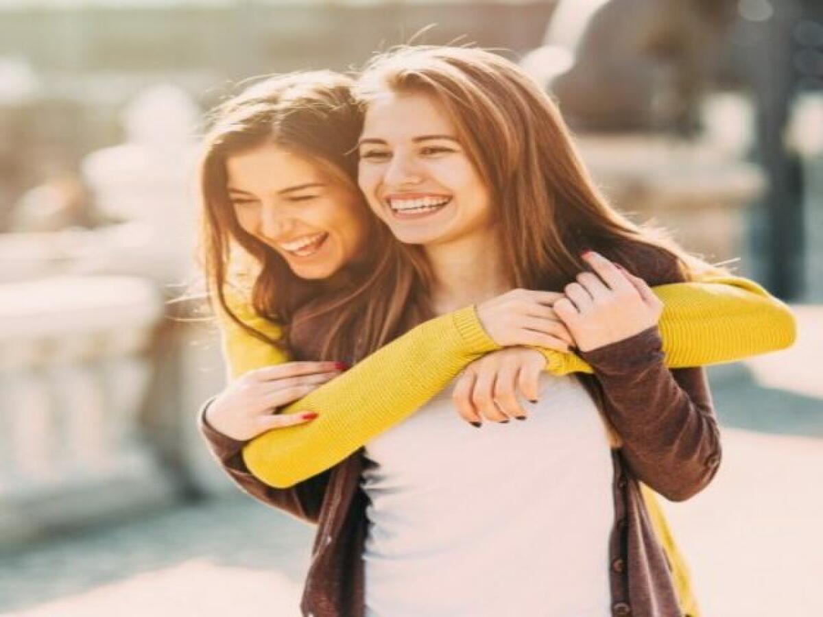 Frasi di compleanno amica: 98 auguri per un'amica - 