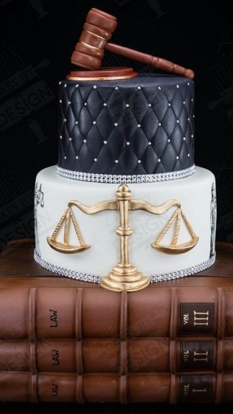 torta laurea giurisprudenza