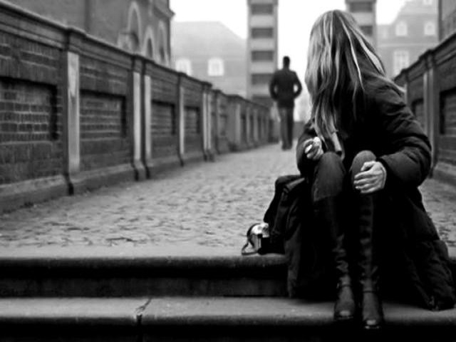 Amore impossibile: 149 frasi, aforismi, immagini, lettere d'addio e canzoni da dedicare
