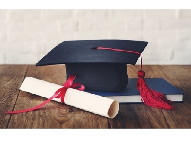 laurea immagini cappello