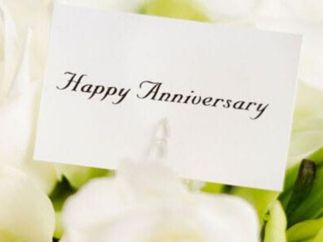 Happy Anniversary (Buon anniversario)