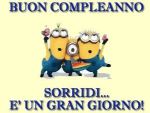Buon compleanno!Sorridi, è un gran giorno!
