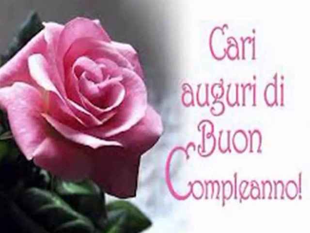 Cari auguri di buon compleanno!