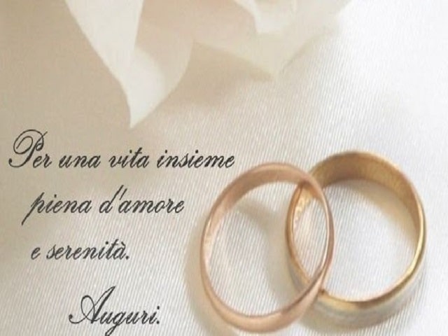 Per una vita insieme piena d'amore e serenità. Auguri.
