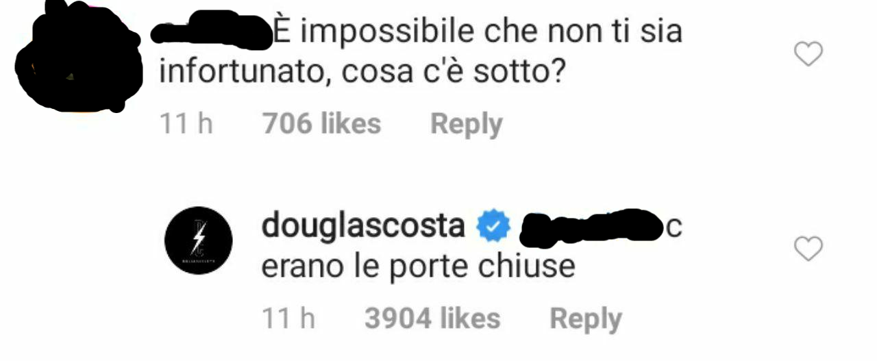 Juve, Douglas Costa sfotte l'Inter: "Forse le porte..."