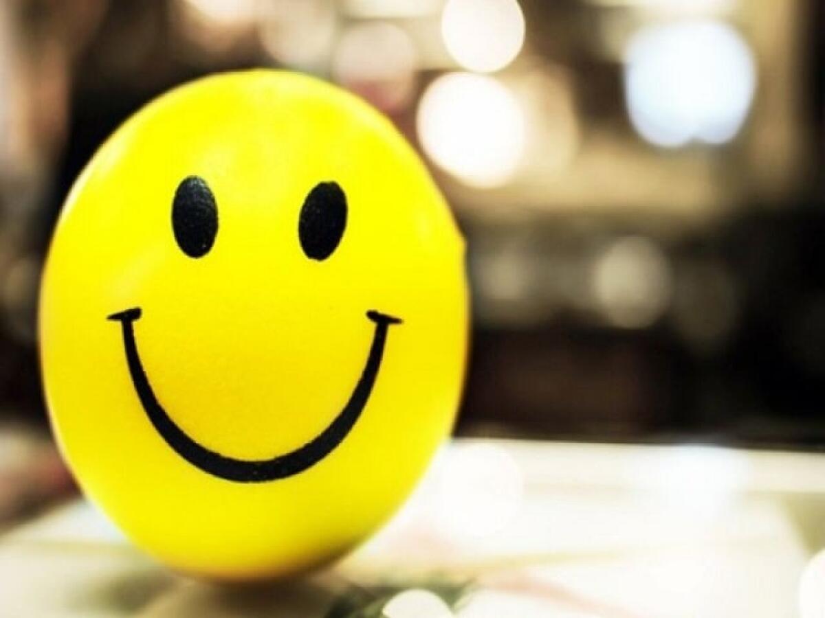 Frasi sul sorriso: 130 idee tra aforismi, canzoni, poesie e immagini - 