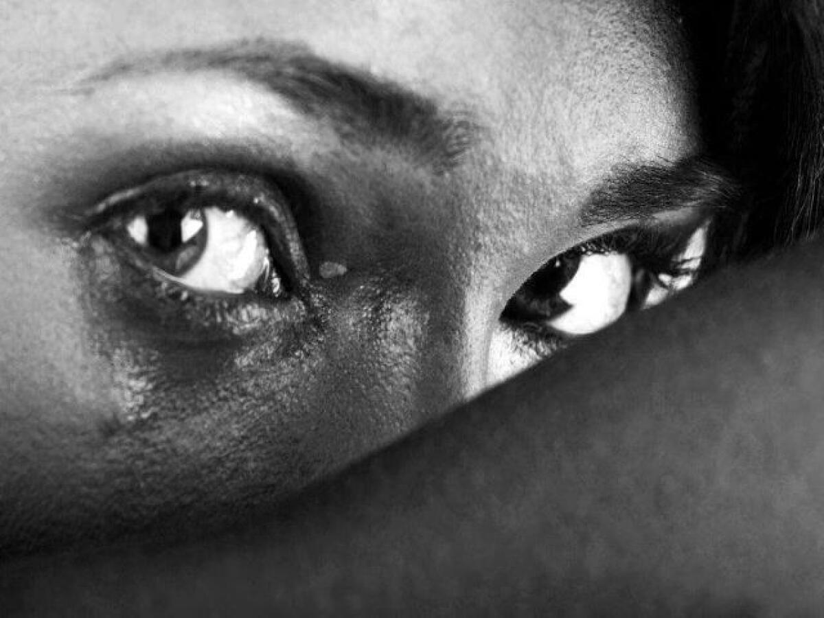 Tristezza: 95 immagini con frasi tristi e pensieri sulla tristezza - 