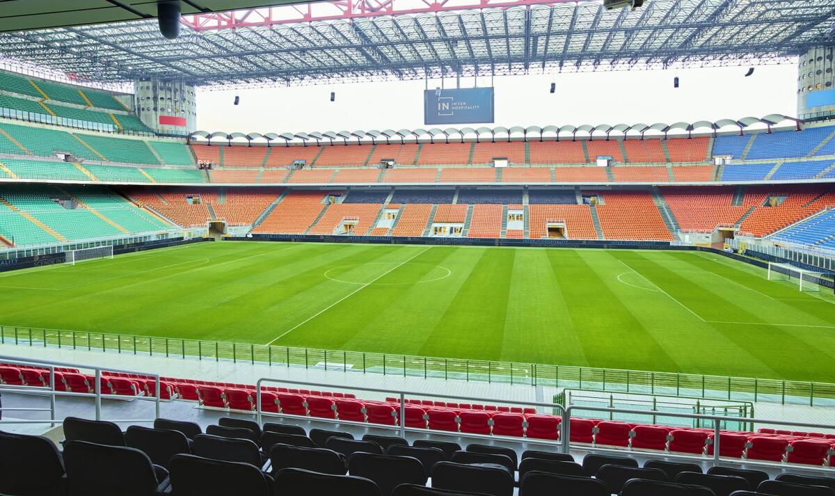 Coronavirus, Inter: denunciati 49 tifosi nerazzurri - foto: Inter Hospitality/Inter.it