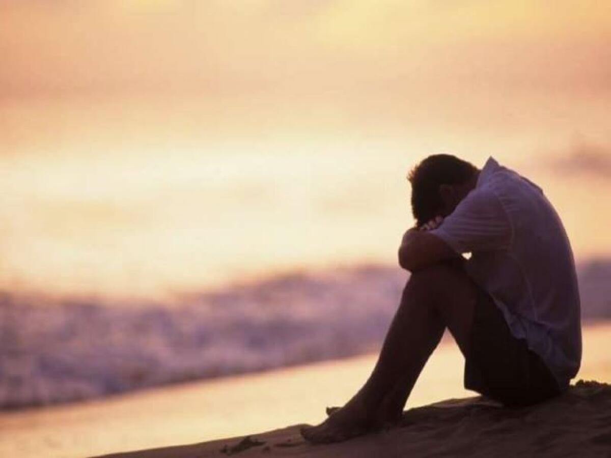 Frasi sulla tristezza: 160 pensieri, aforismi, messaggi e lettere tristi - 