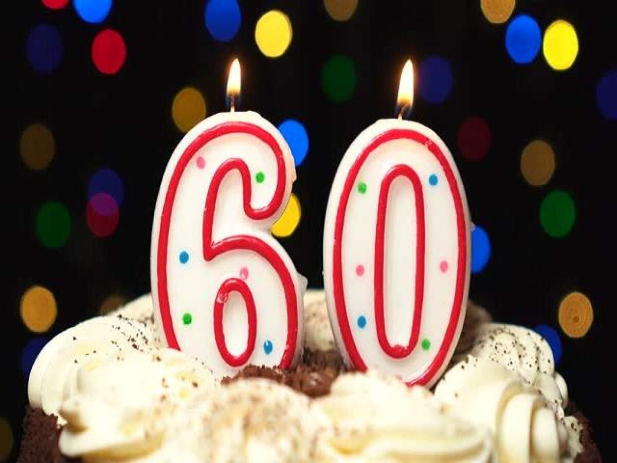 Auguri per i 60 anni: 75 frasi, immagini e video da condividere - 