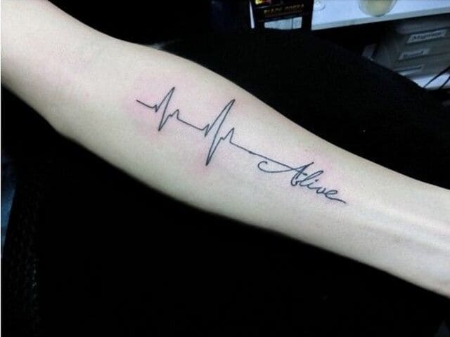 Alive. (Vivo.)
