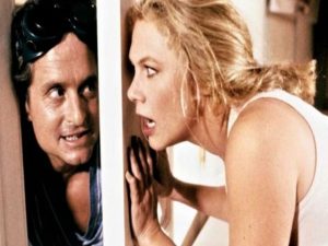 Scena tratta dal film La guerra dei Roses (1989)