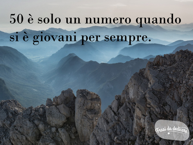 50 è solo un numero quando si è giovani per sempre. Buon compleanno!