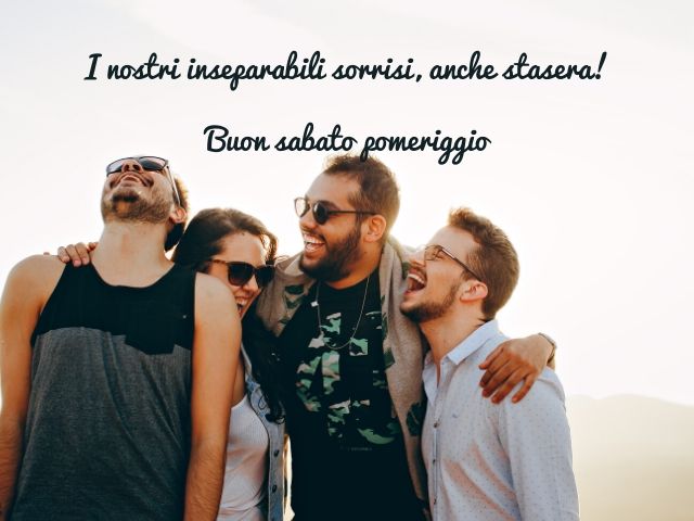 I nostri inseparabili sorrisi, anche stasera! Buon sabato pomeriggio.