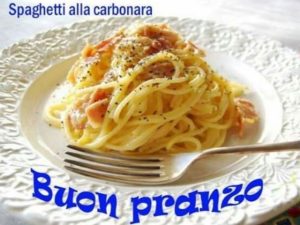 Spaghetti alla carbonara.Buon pranzo.