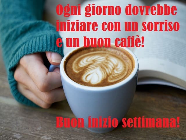 Ogni giorno dovrebbe iniziare con un sorriso e un buon caffè! Buon inizio settimana!