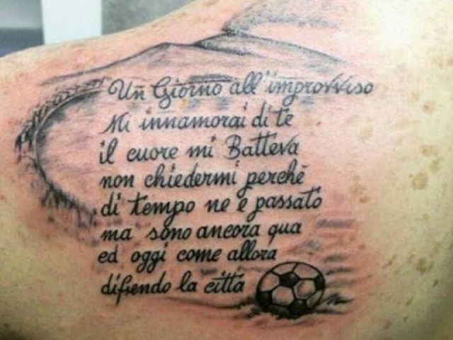 Un giorno all'improvviso mi innamorai di te, il cuore mi batteva, non chiedermi perché. Di tempo ne è passato, ma sono ancora qua e oggi come allora difendo la città.